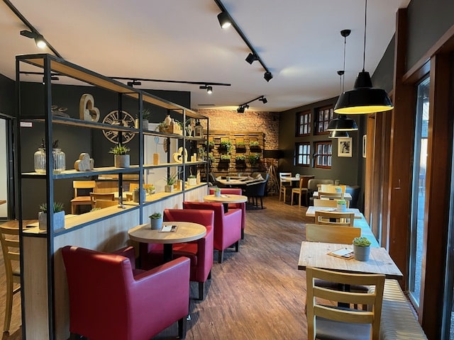 Das Café Leiferts von innen.